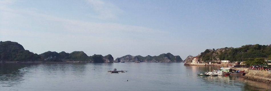 Faire du velo a Cat Ba